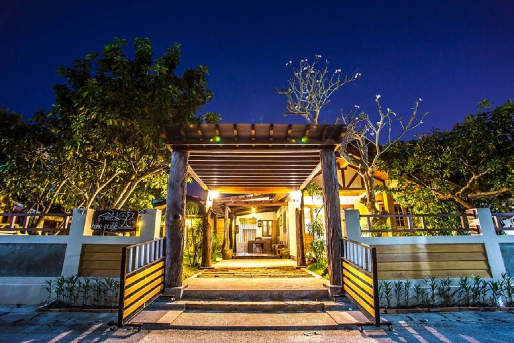 Tree Home Plus Nakhon Si Thammarat Εξωτερικό φωτογραφία